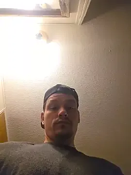 twistafatpipe from StripChat