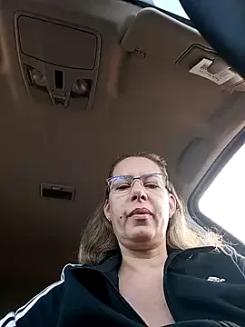 uber_babe from StripChat