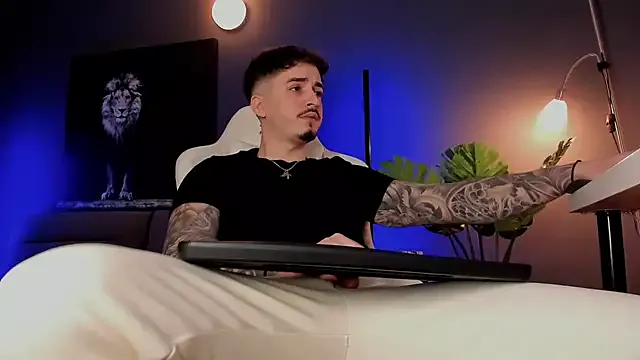 uptomatty from StripChat