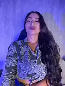 Valentinne_z from StripChat