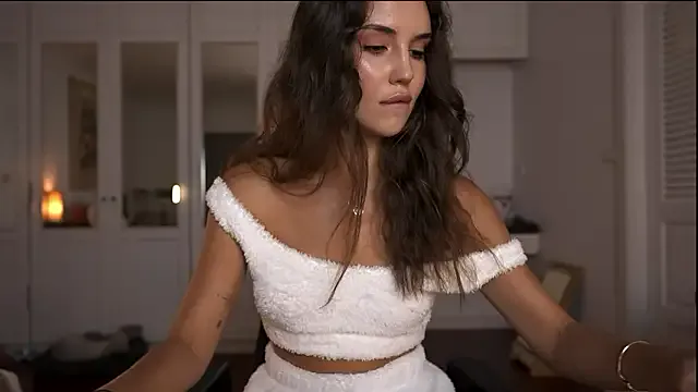 ValerieHill from StripChat