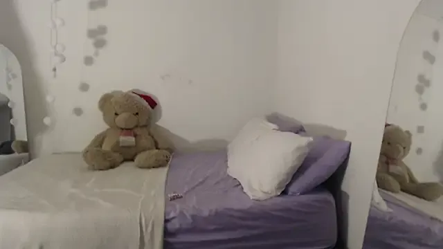 ValienteGirl_ from StripChat