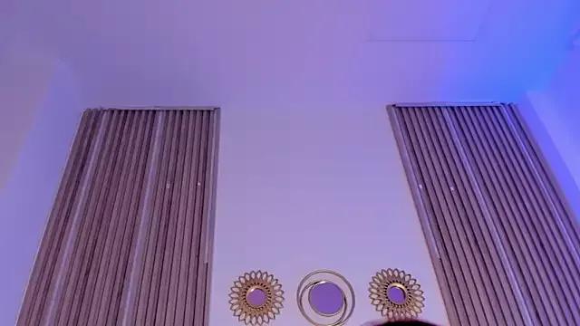 Victoria_Beaumont from StripChat