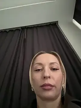 VikaBunny1 from StripChat