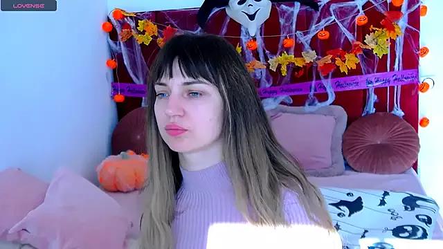 Slutty VioletUmi wants you to fuck her body now VioletUmi from StripChat