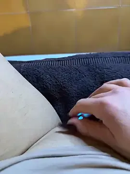 Bicurious wildness: Wet-Pussycat gets uncovered while touching her punani online Wet-Pussycat from StripChat