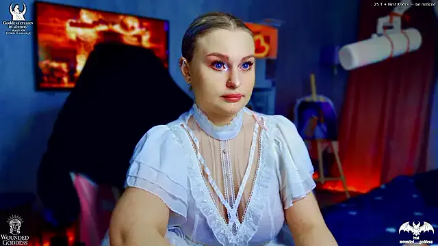 Wounded_Goddess_ from StripChat