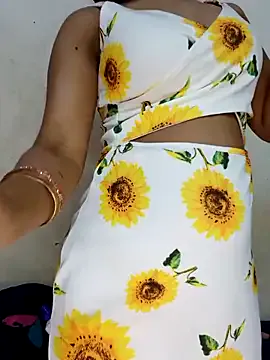 xpihu from StripChat