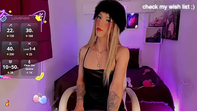 Yaki_Tai from StripChat