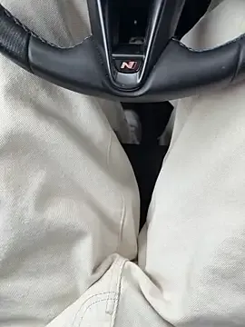 YoungSkinnyBoy20 from StripChat