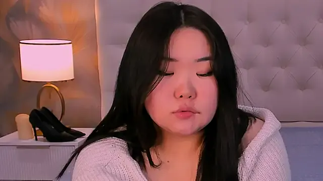 YUMI_G from StripChat