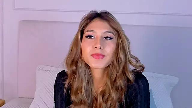 ZoehAngel from StripChat