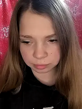 Zuli_Kiska from StripChat