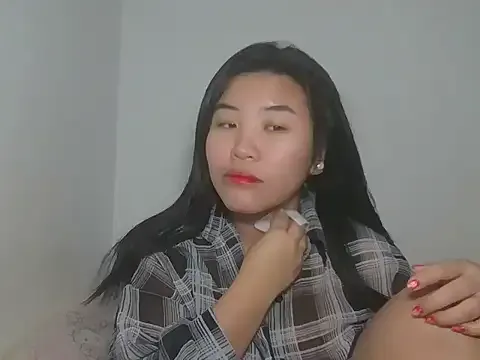 Zyeiii from StripChat